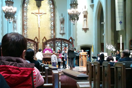 St Brendan's, Los Angeles (children around altar)