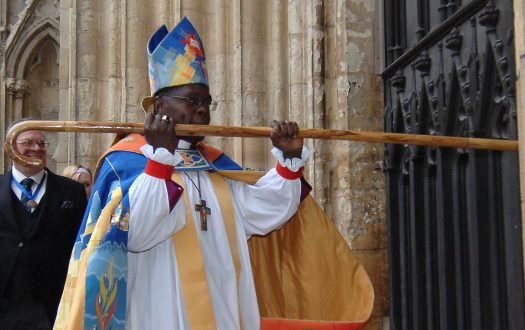 Sentamu knocks on the door of York Minster