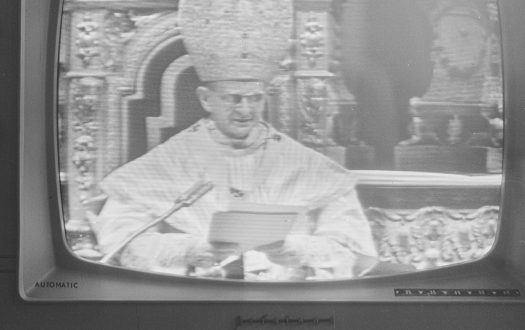 Pope Paul VI opens the second session of Vatican II